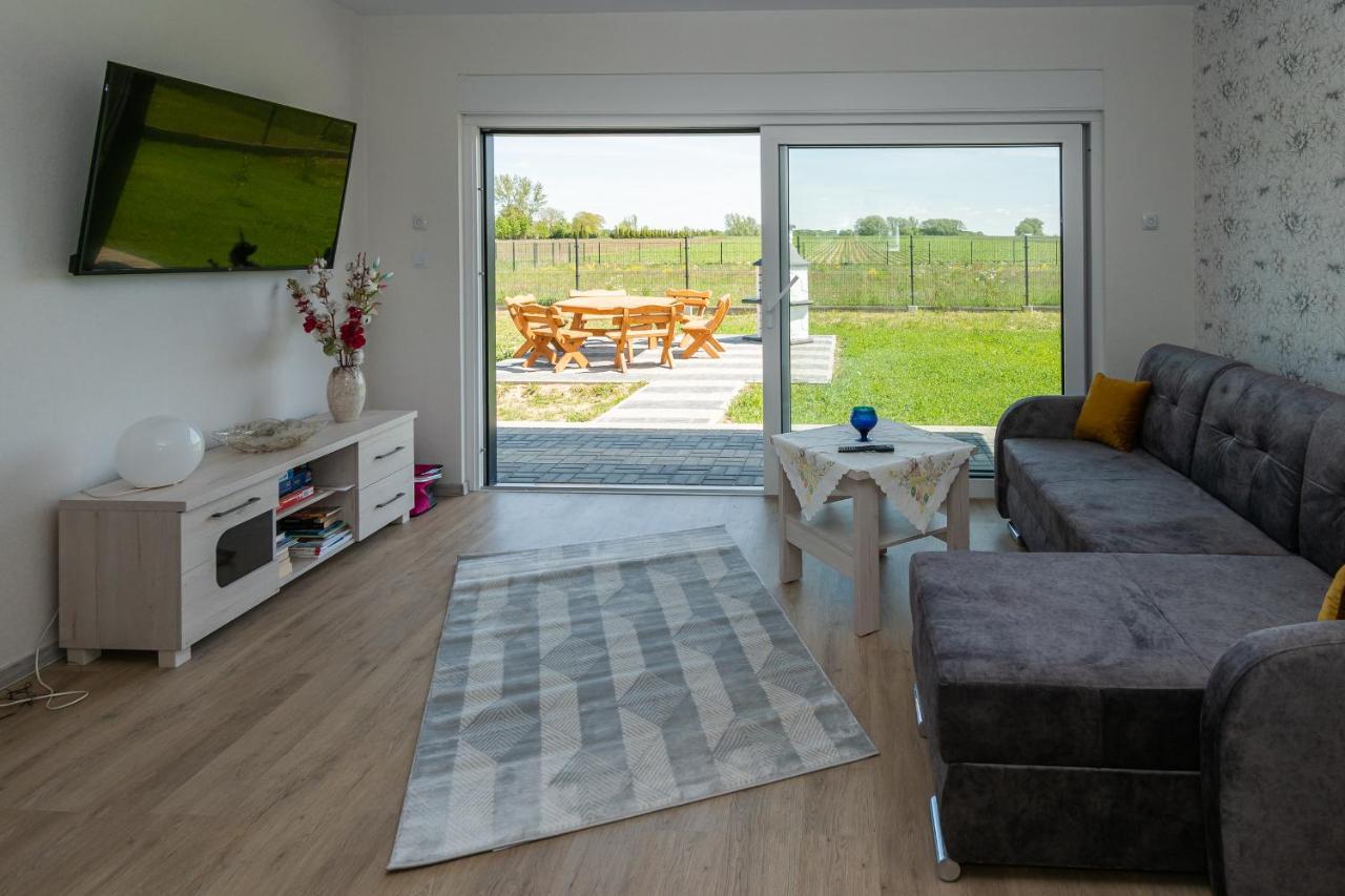 Ferienhaus Sieroslaw Sieroslaw  Екстериор снимка